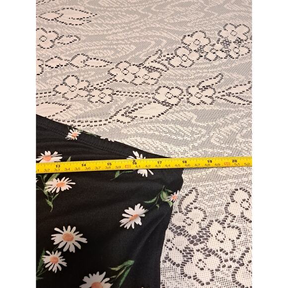 Maurices One Shoulder Black Floral Puff Sleeve Top Size Md. Short Sleeve Stretch - Picture 5 of 8